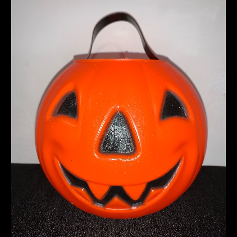 Vintage 1980 Carolina Enterprises Blow Mold Jack O Lantern Pumpkin 7”